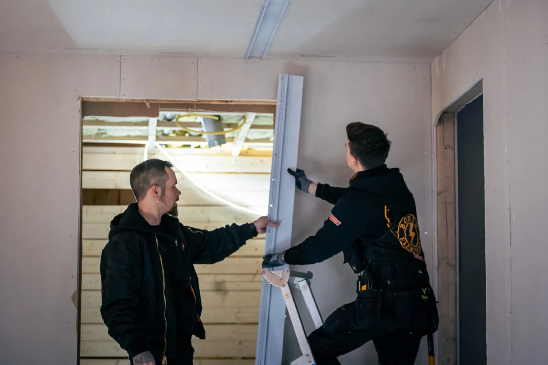 Elektrikere fra Bodin Elektriske på jobb